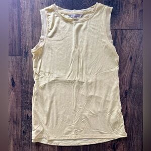 Athleta Women’s Cloudlight Hybrid Tank